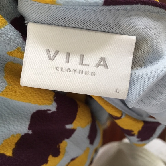 Vila Printed Cami Dress - Picture 4 of 9